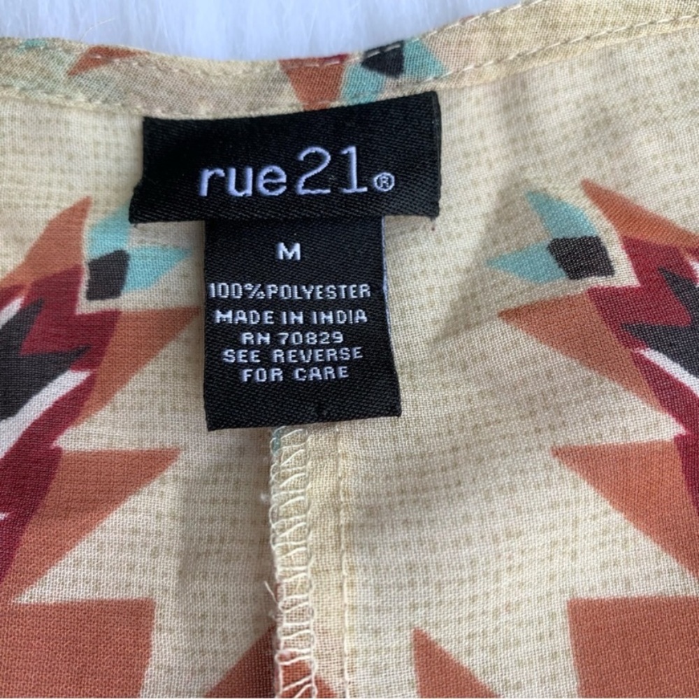 Rue21 Cream and Red Chevron Poncho Kimono Batwing Blouse Shirt - Picture 5 of 12